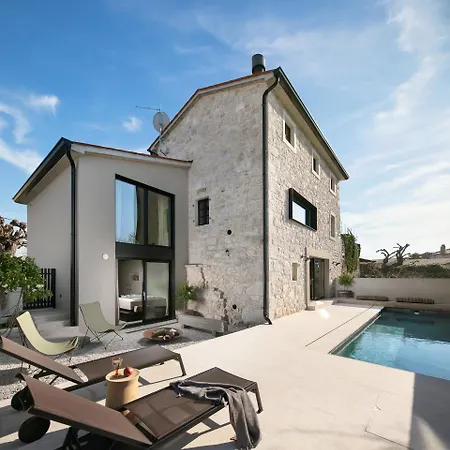 Ipause Villa Dračevac